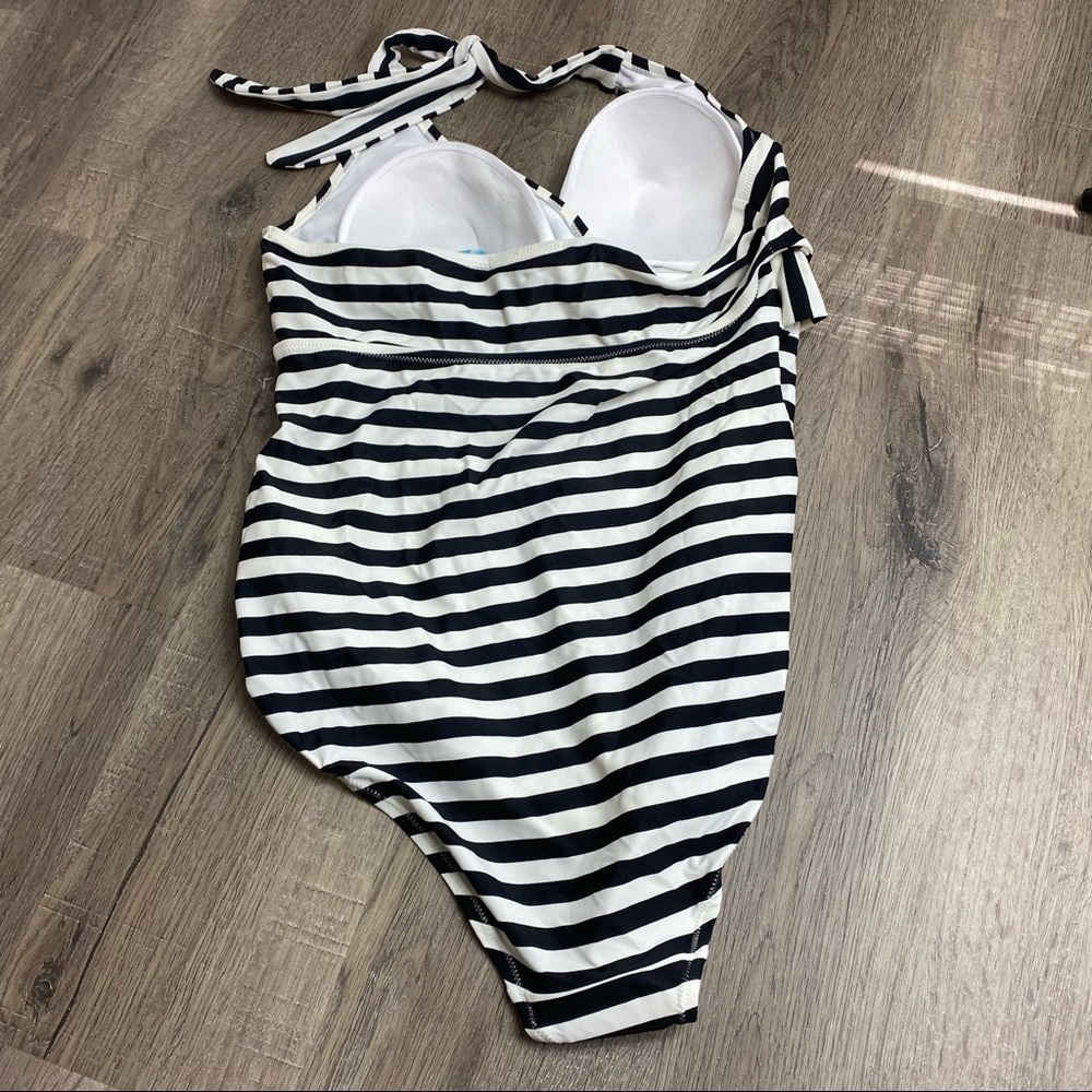 Motherhood Maternity Beach Bump NWT One Piece Swimsuit Black White Stripe Halter - Picture 4 of 14